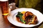Bull Pub Sussex Reise South Downs Restaurant Dinner 1