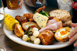Bull Pub Sussex Reise South Downs Restaurant Dinner 3