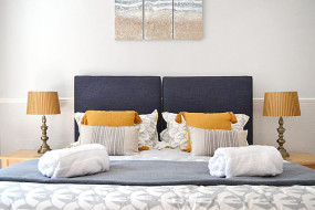 Doppel-/ Zweibettzimmer 3