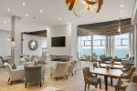 Bar mit Lounge und Meerblick