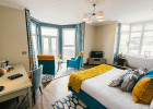 Suite 2