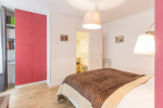 BB Matthieu Paris Reise Blaue Ferienwohnung Schlafzimmer
