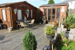 Massageraum und TV Chalet