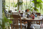Pig Hotel Bath Urlaub Suedengland Reise Restaurant Wintergarten Tisch