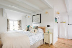 Doppel-/ Zweibettzimmer 2