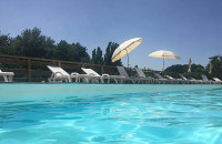 B&B Pensionen Loire mit Schwimmbad - Anne