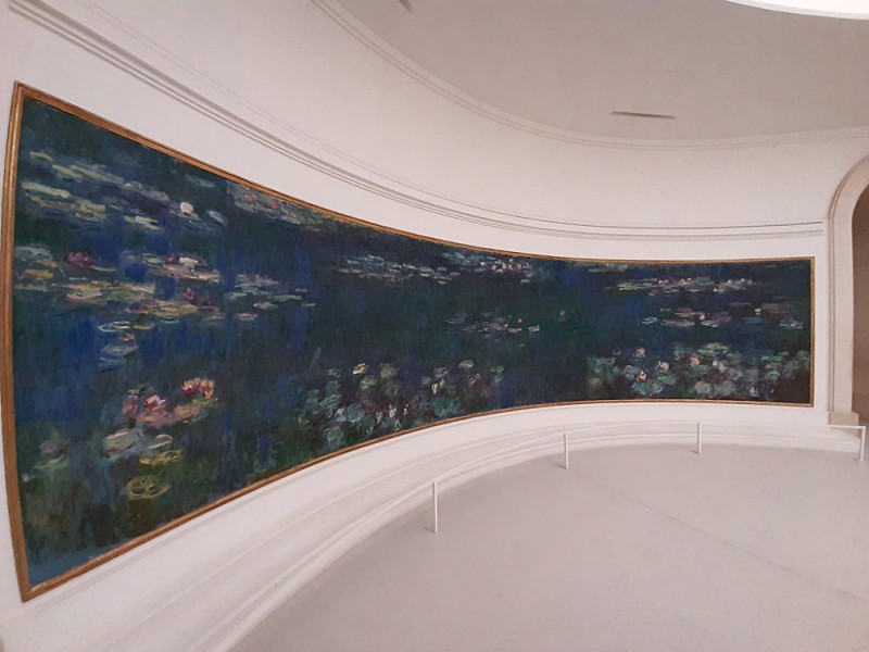 Ausflug ins Museum Orangerie bei Paris Reise - Monets Seerosen