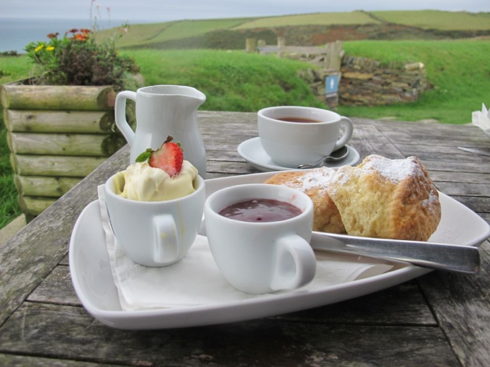 Typischer Cream Tea